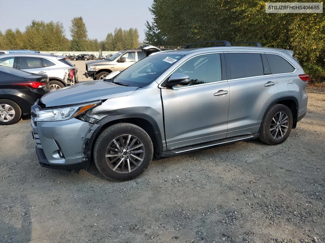 5TDJZRFH0HS406655 2017 Toyota Highlander Se