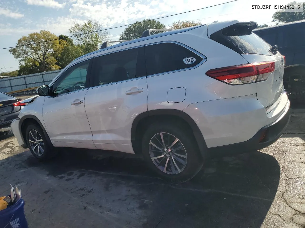 5TDJZRFH5HS445015 2017 Toyota Highlander Se