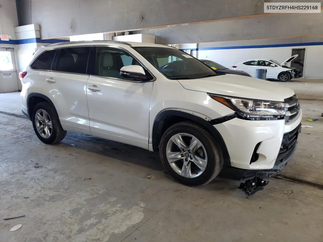 2017 Toyota Highlander Limited VIN: 5TDYZRFH4HS229168 Lot: 71442174