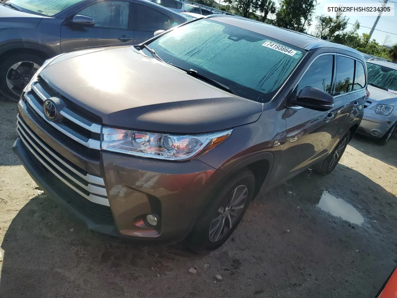 2017 Toyota Highlander Se VIN: 5TDKZRFH5HS234305 Lot: 74193864