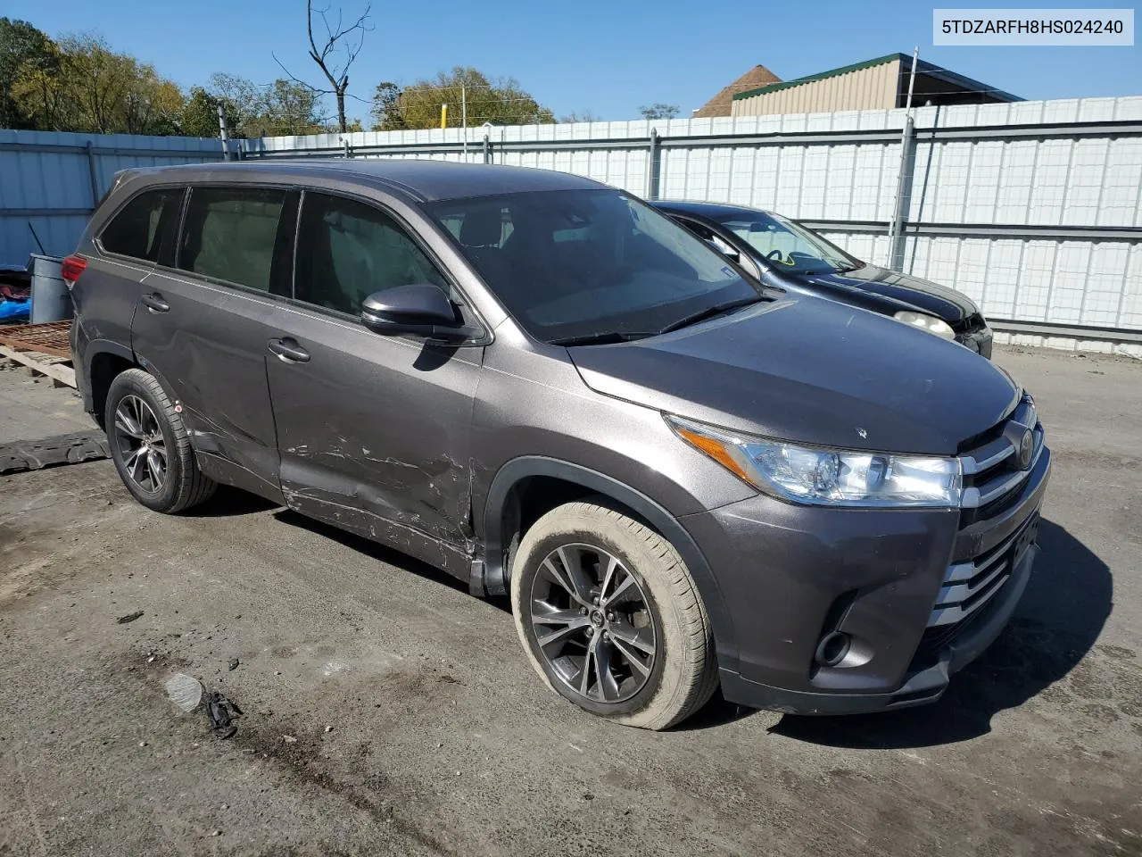 2017 Toyota Highlander Le VIN: 5TDZARFH8HS024240 Lot: 75659634