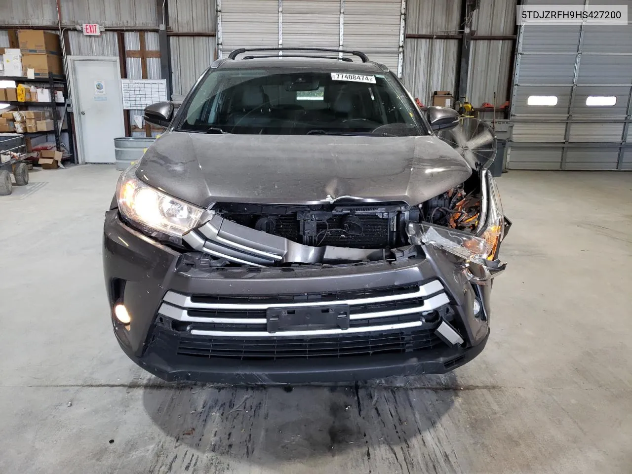 5TDJZRFH9HS427200 2017 Toyota Highlander Se