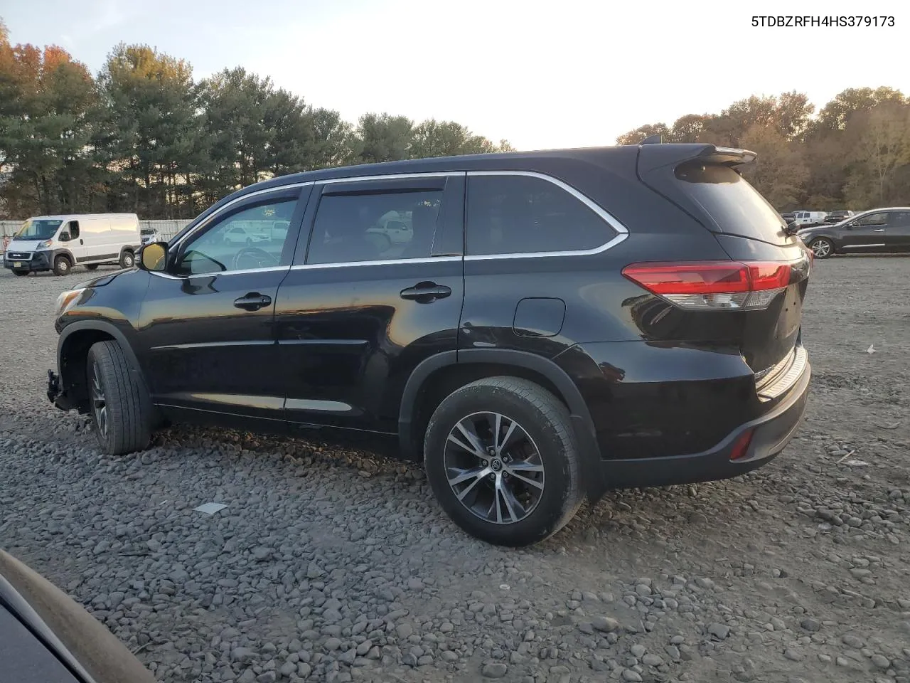 2017 Toyota Highlander Le VIN: 5TDBZRFH4HS379173 Lot: 78153594