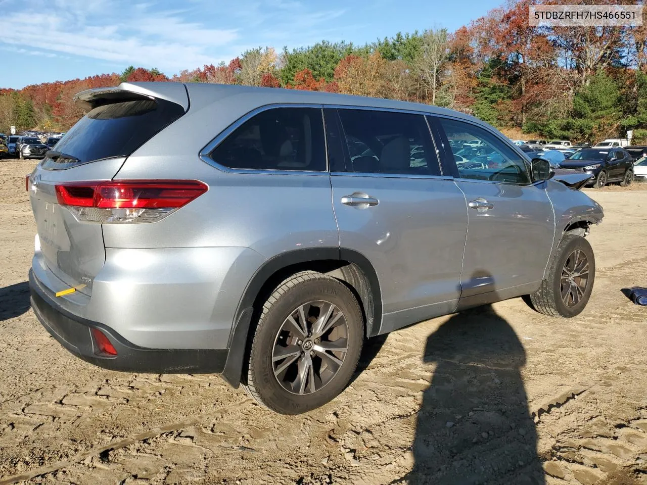 2017 Toyota Highlander Le VIN: 5TDBZRFH7HS466551 Lot: 78711834