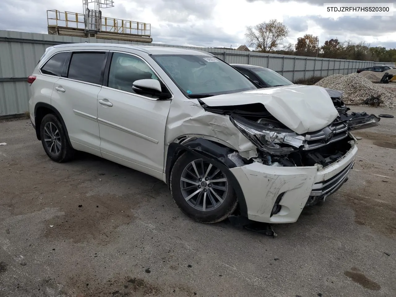 2017 Toyota Highlander Se VIN: 5TDJZRFH7HS520300 Lot: 79463864