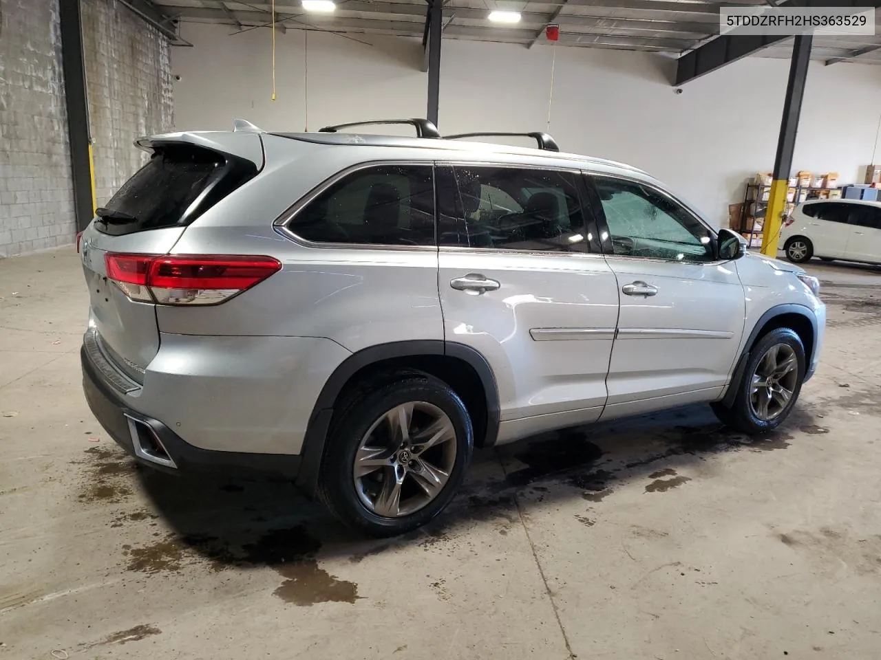 2017 Toyota Highlander Limited VIN: 5TDDZRFH2HS363529 Lot: 79764514