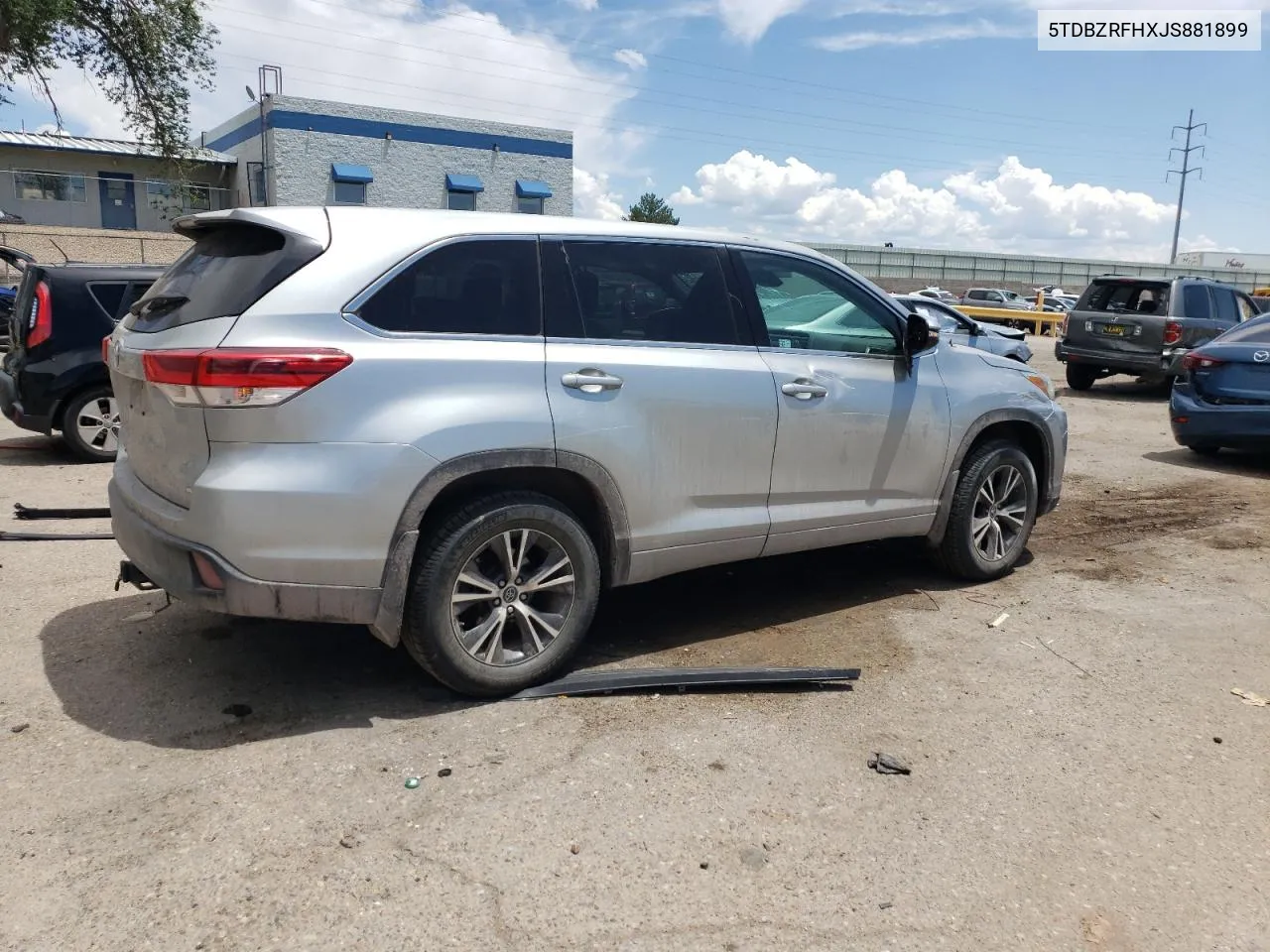 2018 Toyota Highlander Le VIN: 5TDBZRFHXJS881899 Lot: 56884614