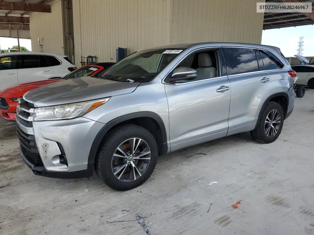 2018 Toyota Highlander Le VIN: 5TDZZRFH6JS246967 Lot: 61601104