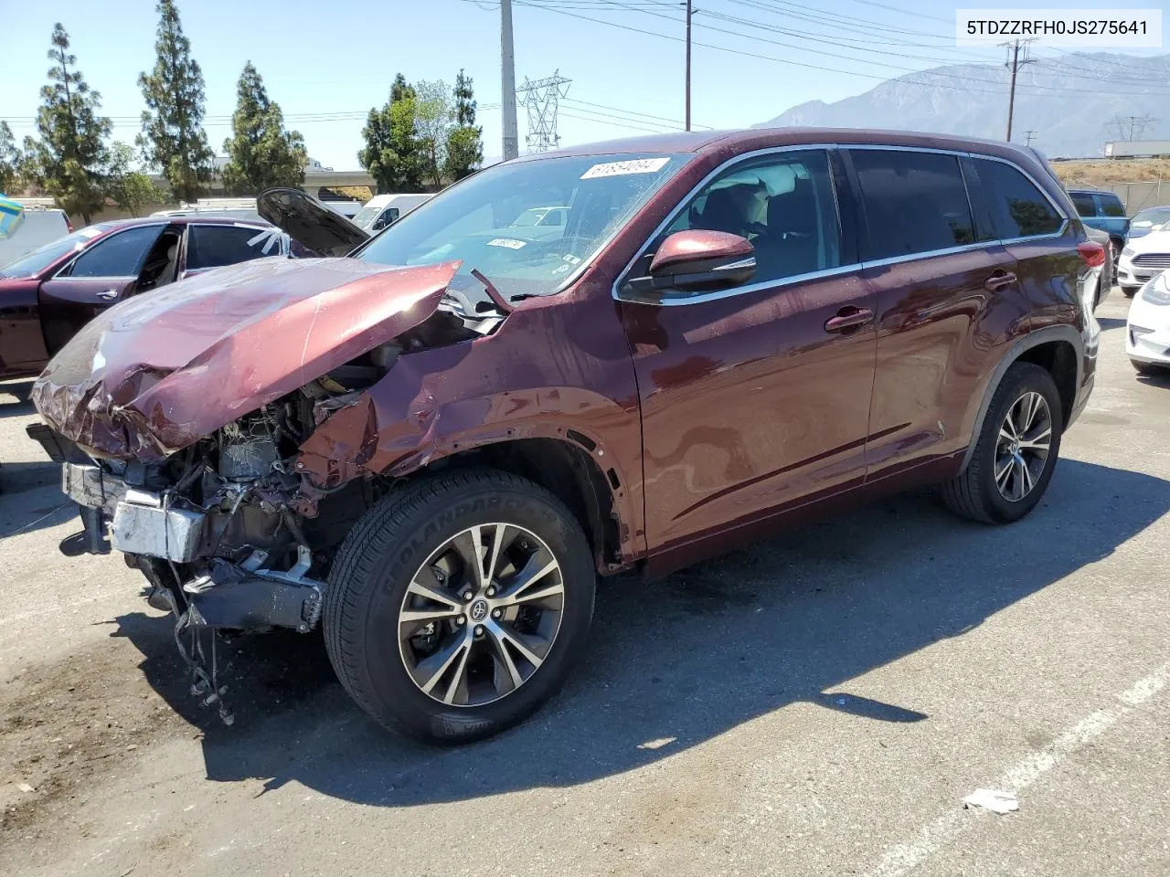 5TDZZRFH0JS275641 2018 Toyota Highlander Le