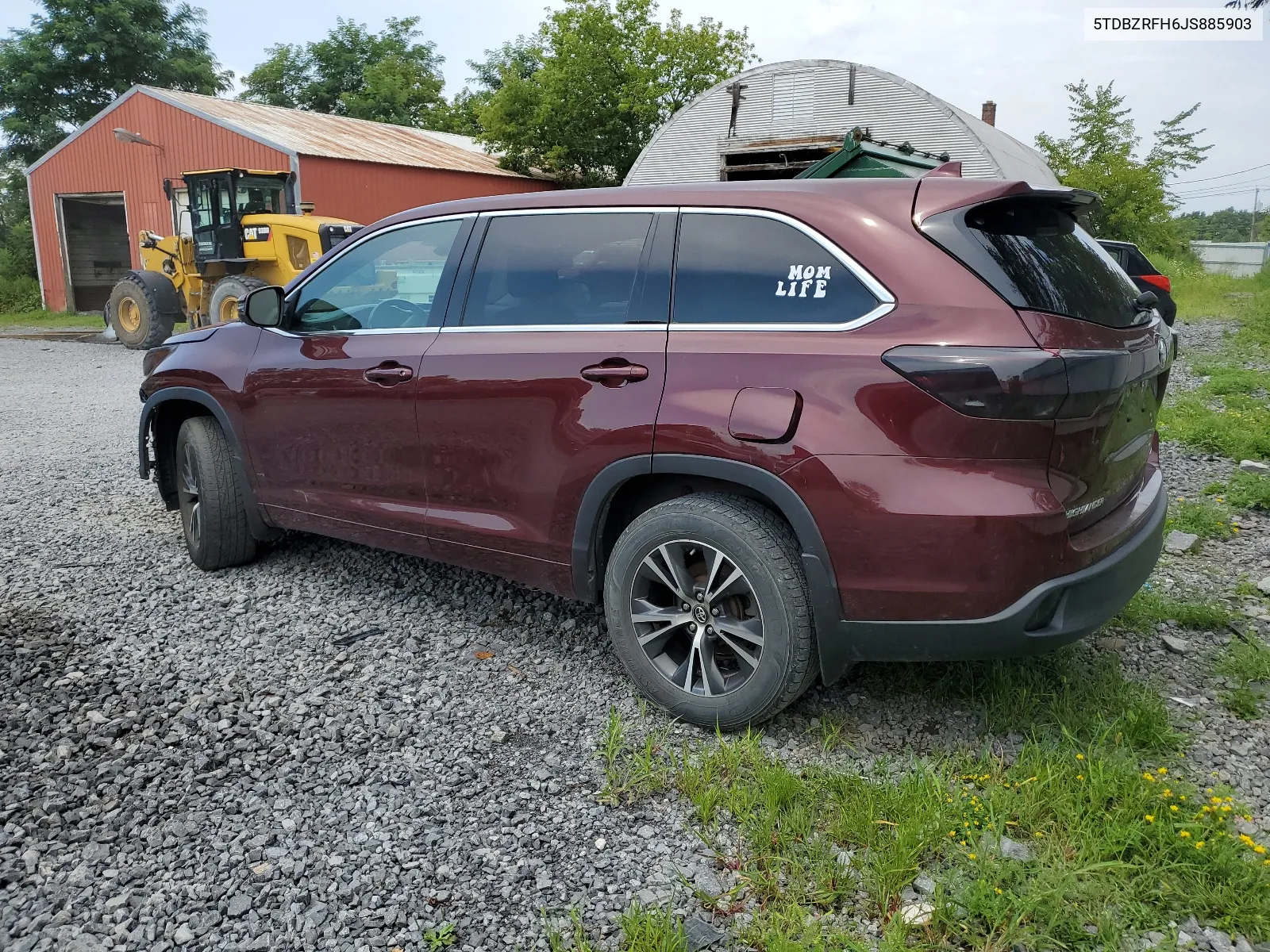 5TDBZRFH6JS885903 2018 Toyota Highlander Le