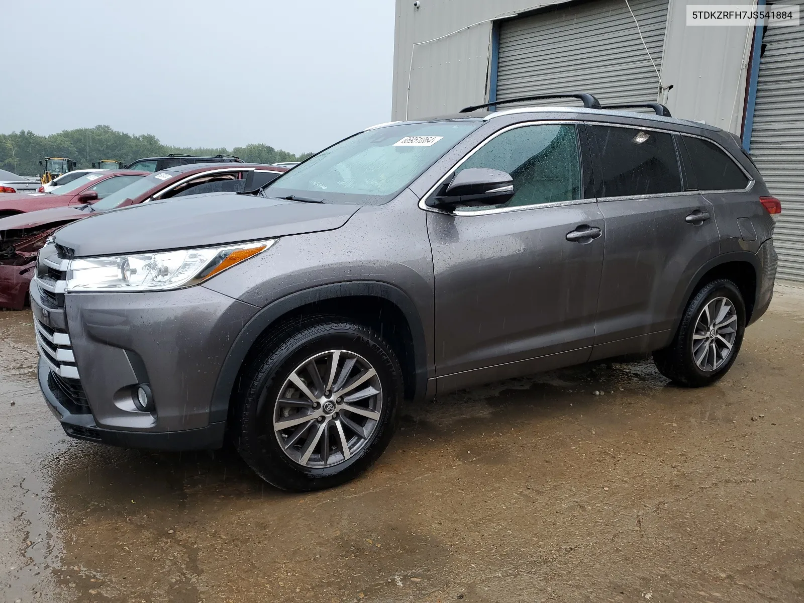 2018 Toyota Highlander Se VIN: 5TDKZRFH7JS541884 Lot: 66951064