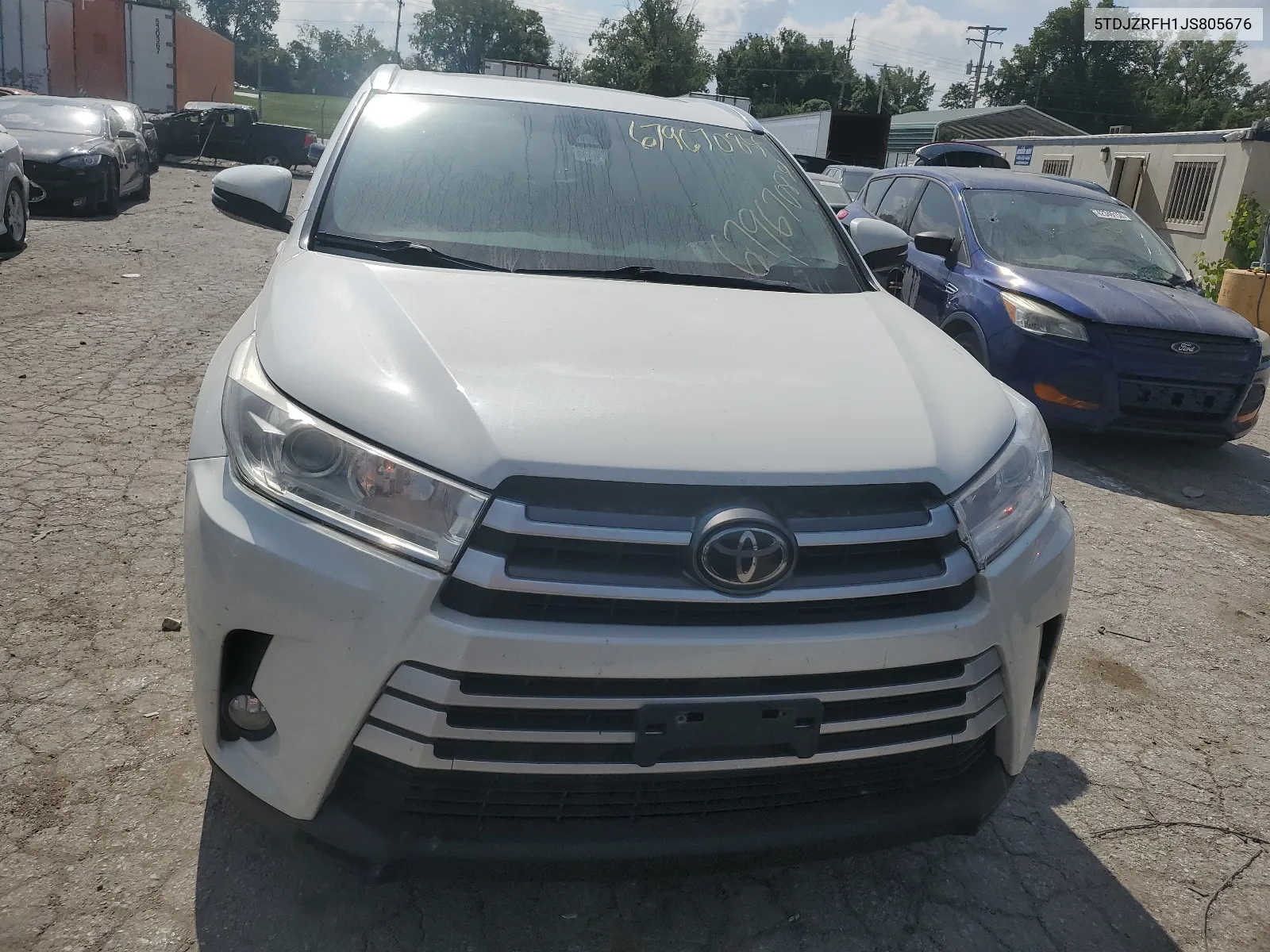 5TDJZRFH1JS805676 2018 Toyota Highlander Se