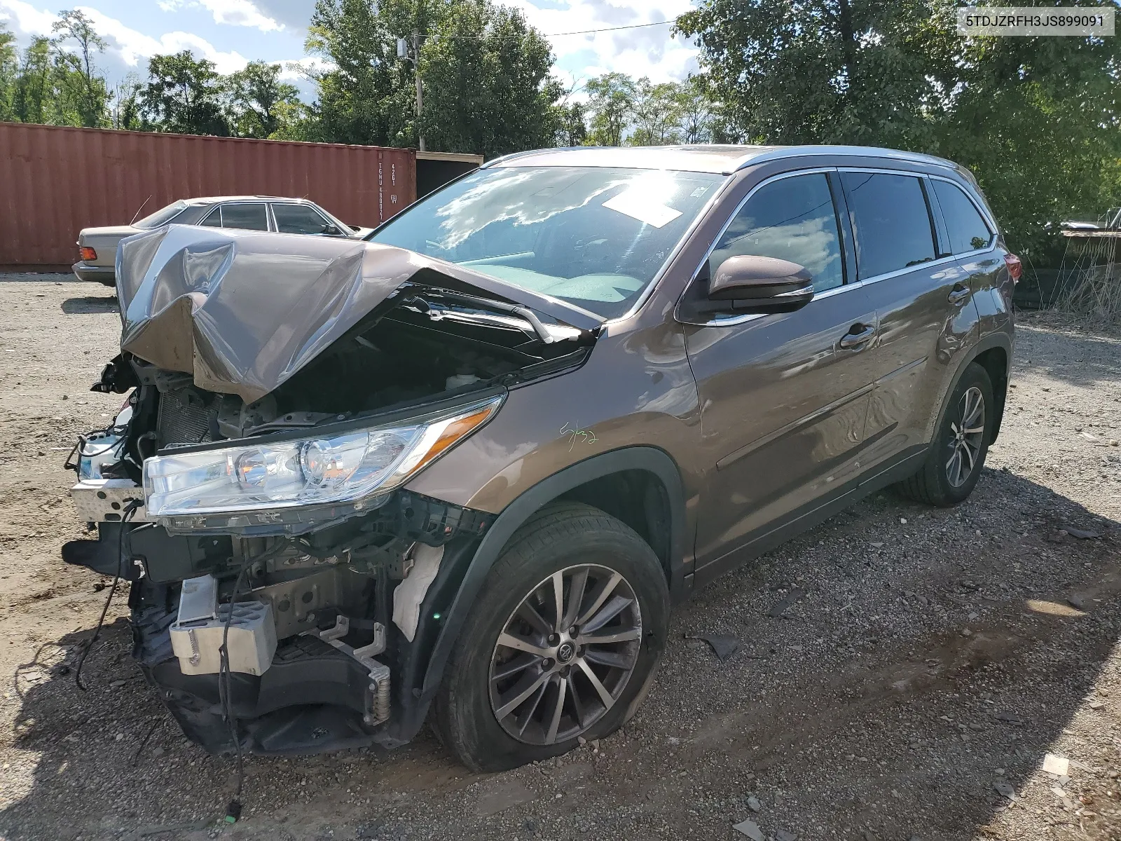 2018 Toyota Highlander Se VIN: 5TDJZRFH3JS899091 Lot: 68406944