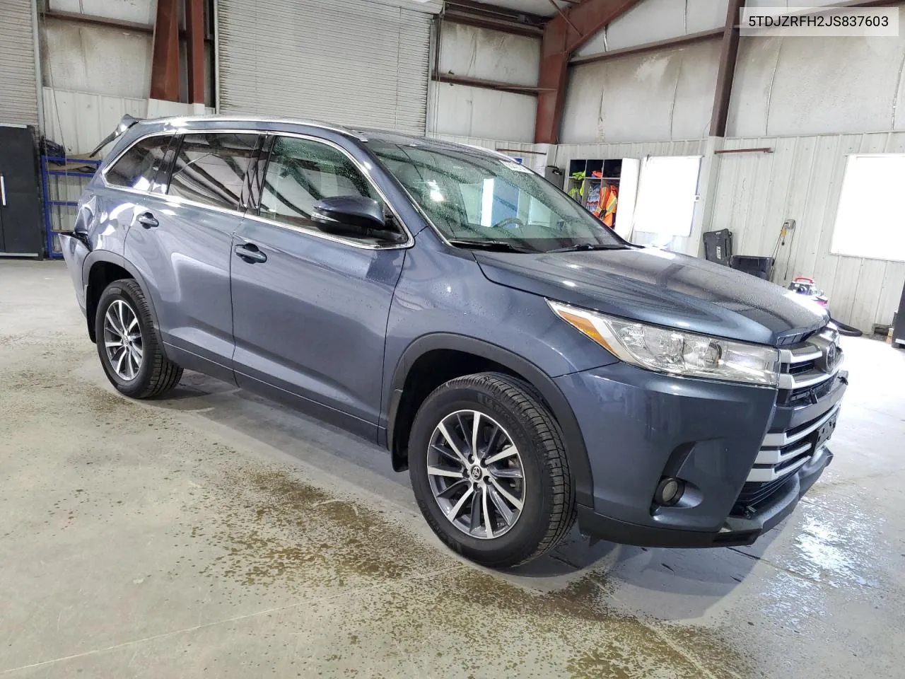 2018 Toyota Highlander Se VIN: 5TDJZRFH2JS837603 Lot: 68442104