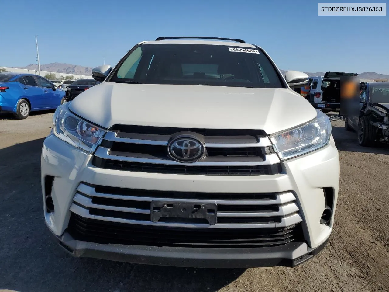 2018 Toyota Highlander Le VIN: 5TDBZRFHXJS876363 Lot: 68994834