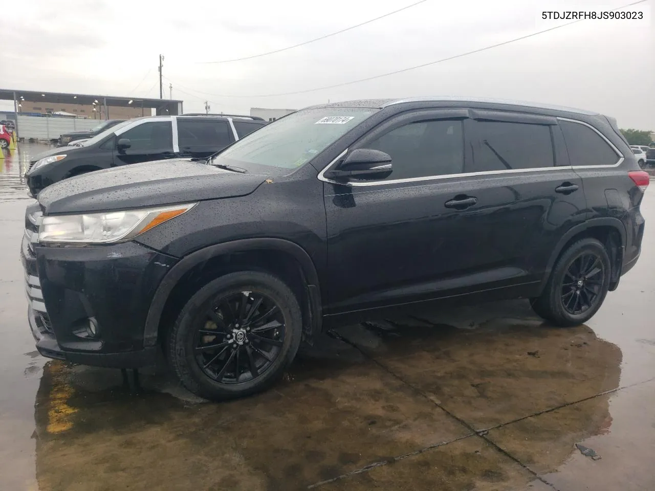 5TDJZRFH8JS903023 2018 Toyota Highlander Se