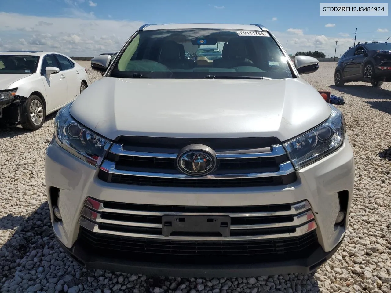 5TDDZRFH2JS484924 2018 Toyota Highlander Limited