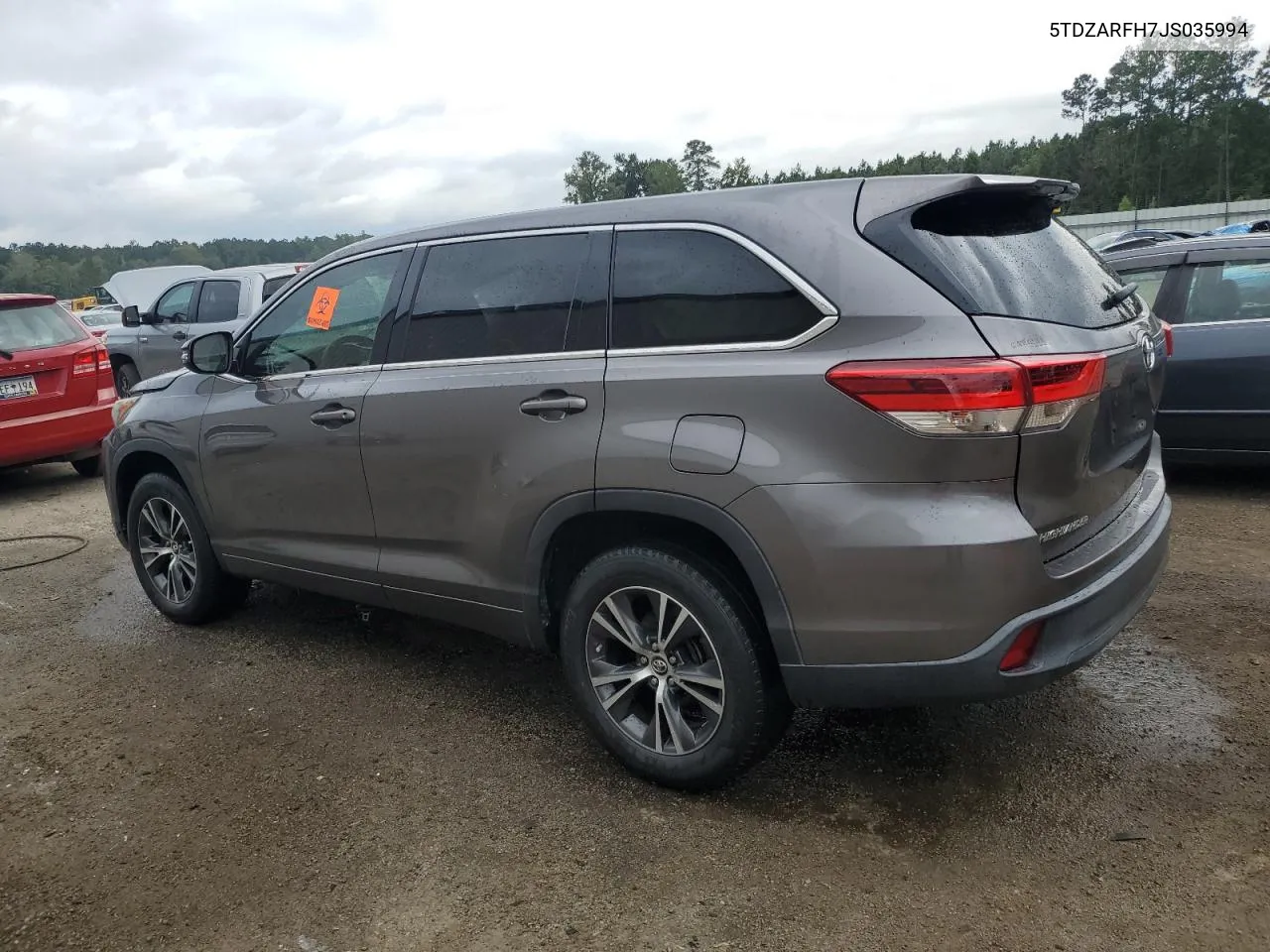 2018 Toyota Highlander Le VIN: 5TDZARFH7JS035994 Lot: 71231494