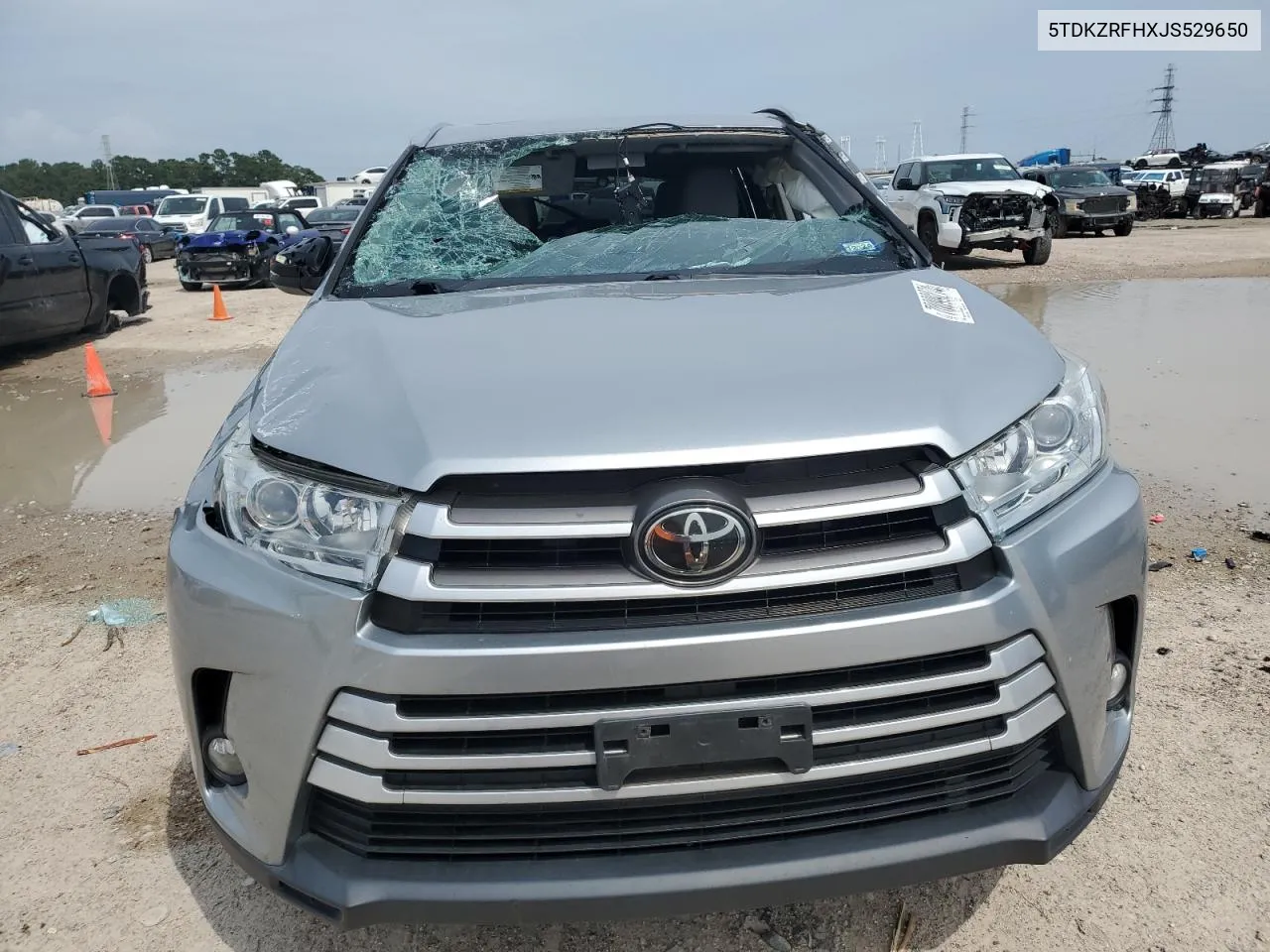 2018 Toyota Highlander Se VIN: 5TDKZRFHXJS529650 Lot: 72182594