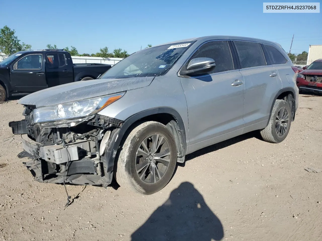 5TDZZRFH4JS237068 2018 Toyota Highlander Le