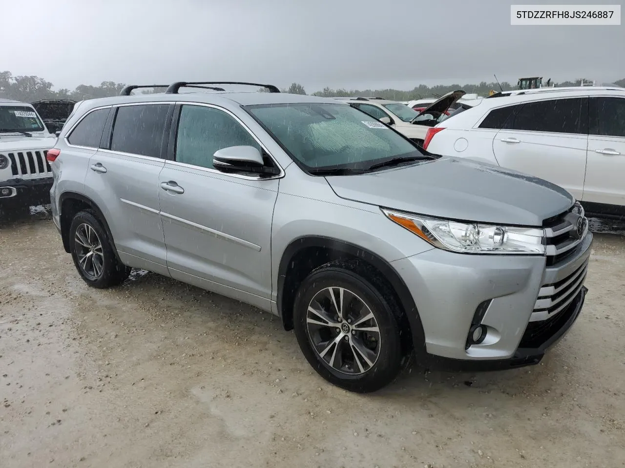 2018 Toyota Highlander Le VIN: 5TDZZRFH8JS246887 Lot: 74289994