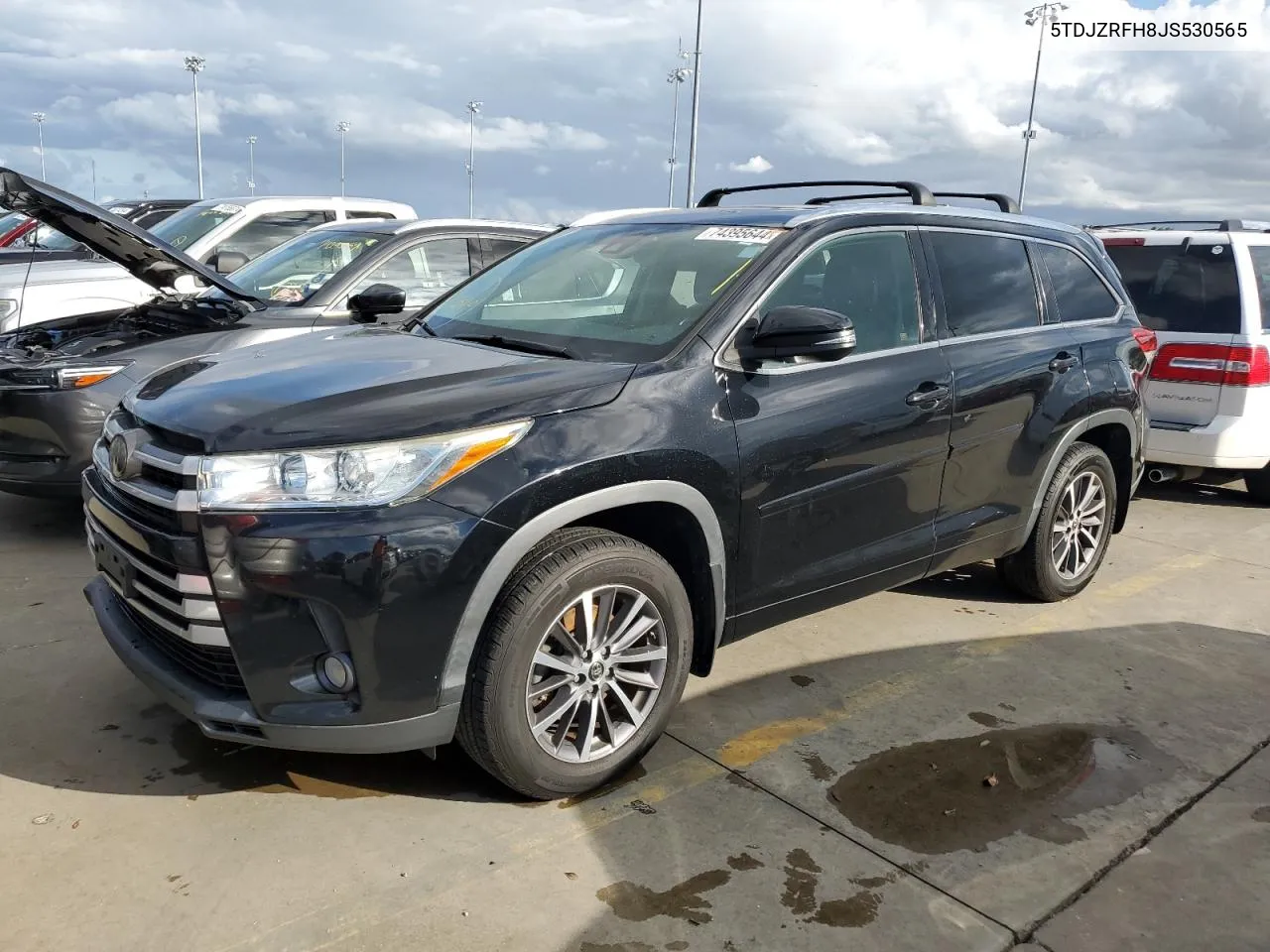 2018 Toyota Highlander Se VIN: 5TDJZRFH8JS530565 Lot: 74395644