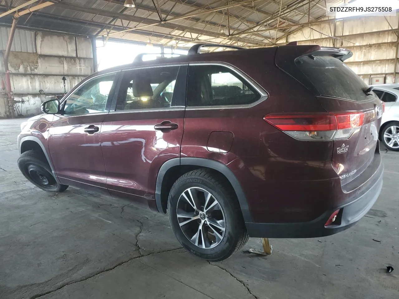 2018 Toyota Highlander Le VIN: 5TDZZRFH9JS275508 Lot: 74927764