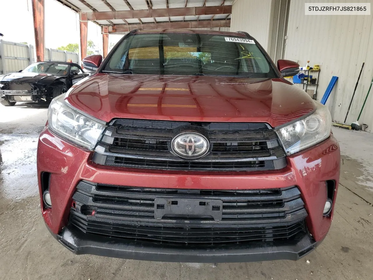 2018 Toyota Highlander Se VIN: 5TDJZRFH7JS821865 Lot: 76943994