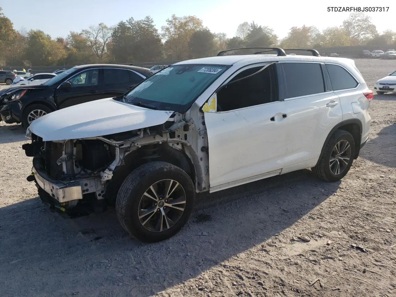 2018 Toyota Highlander Le VIN: 5TDZARFH8JS037317 Lot: 77209204