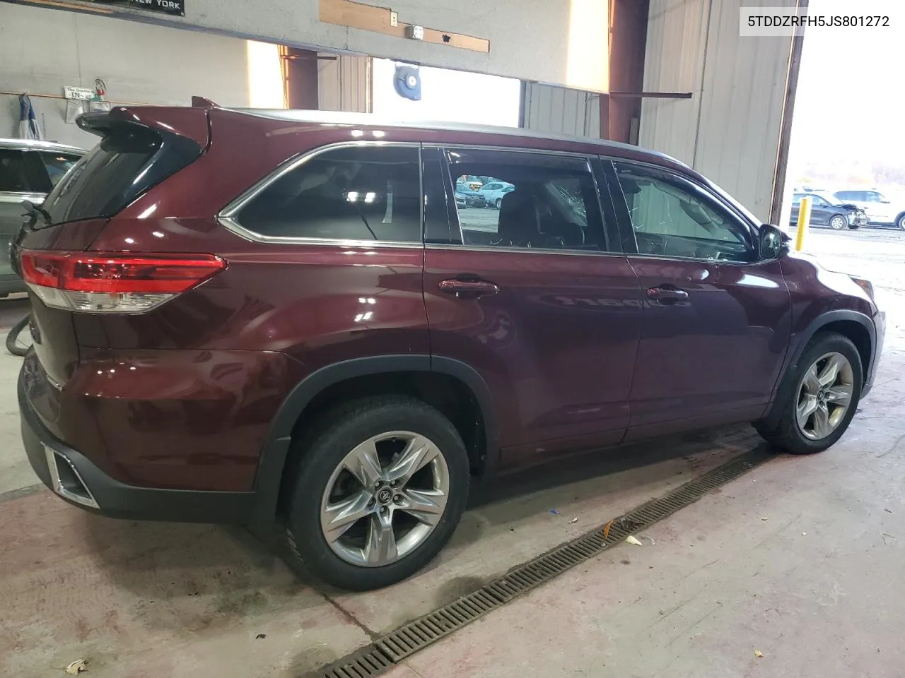 2018 Toyota Highlander Limited VIN: 5TDDZRFH5JS801272 Lot: 78389754