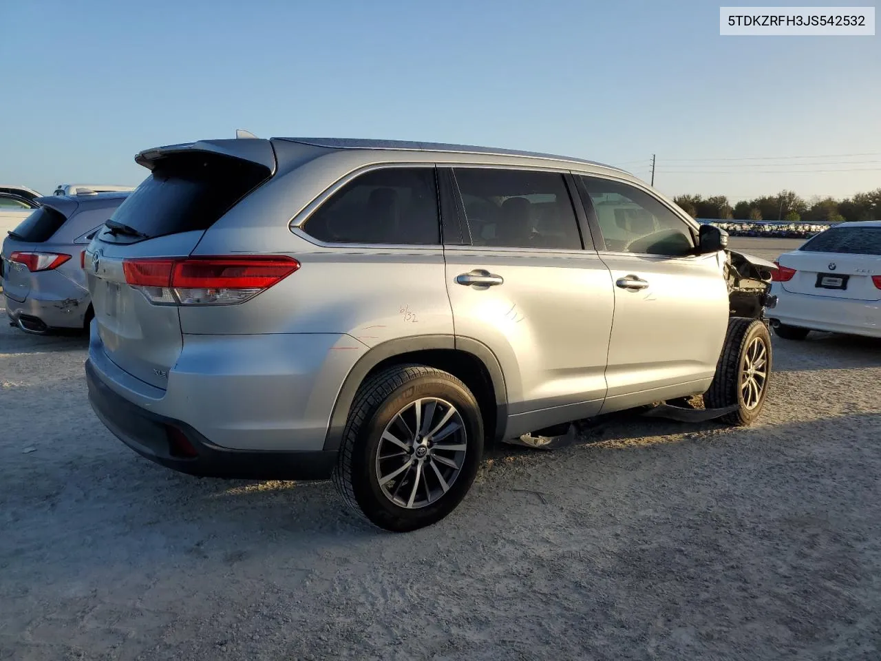 2018 Toyota Highlander Se VIN: 5TDKZRFH3JS542532 Lot: 79042984