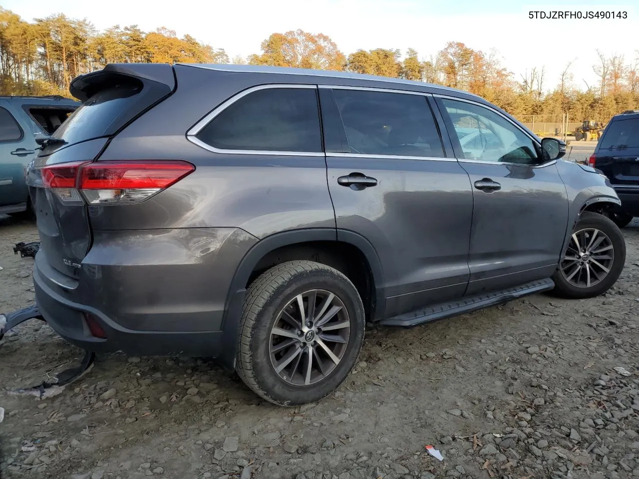 2018 Toyota Highlander Se VIN: 5TDJZRFH0JS490143 Lot: 80734054