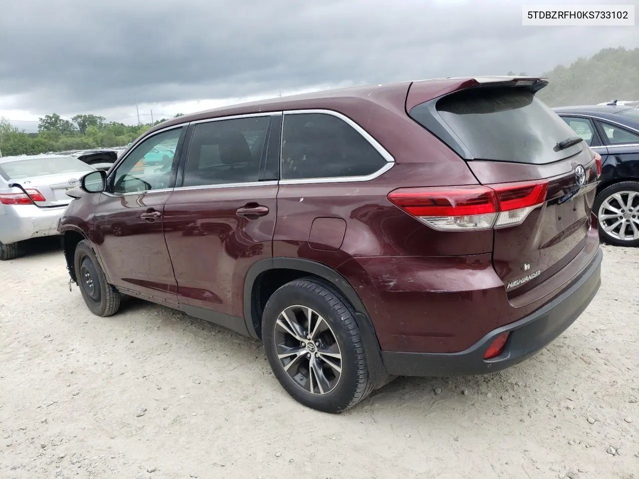 2019 Toyota Highlander Le VIN: 5TDBZRFH0KS733102 Lot: 54996584