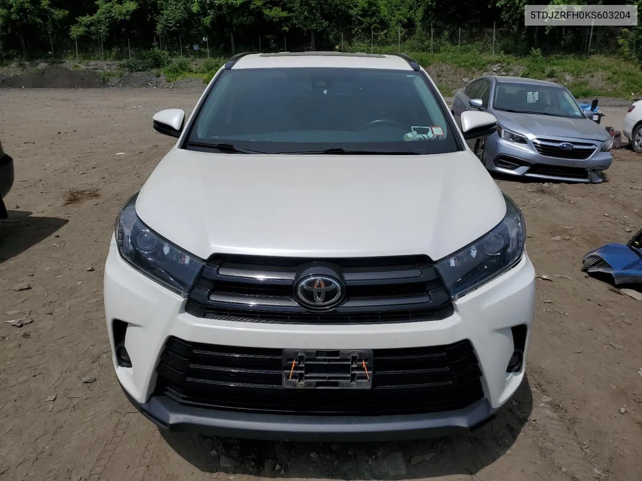 5TDJZRFH0KS603204 2019 Toyota Highlander Se