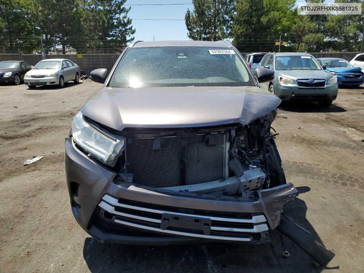 2019 Toyota Highlander Se VIN: 5TDJZRFHXKS581325 Lot: 62902564