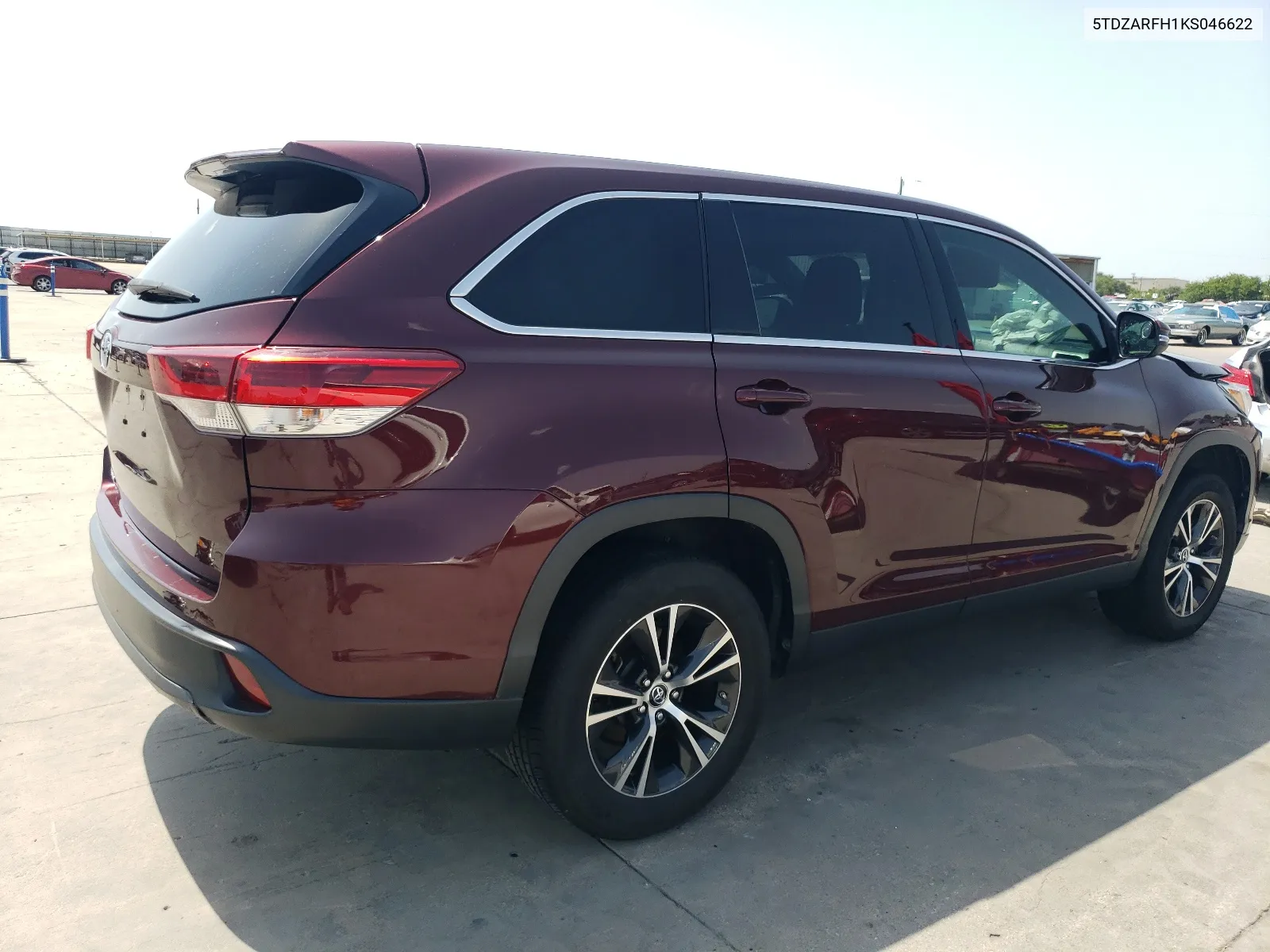 2019 Toyota Highlander Le VIN: 5TDZARFH1KS046622 Lot: 63149264