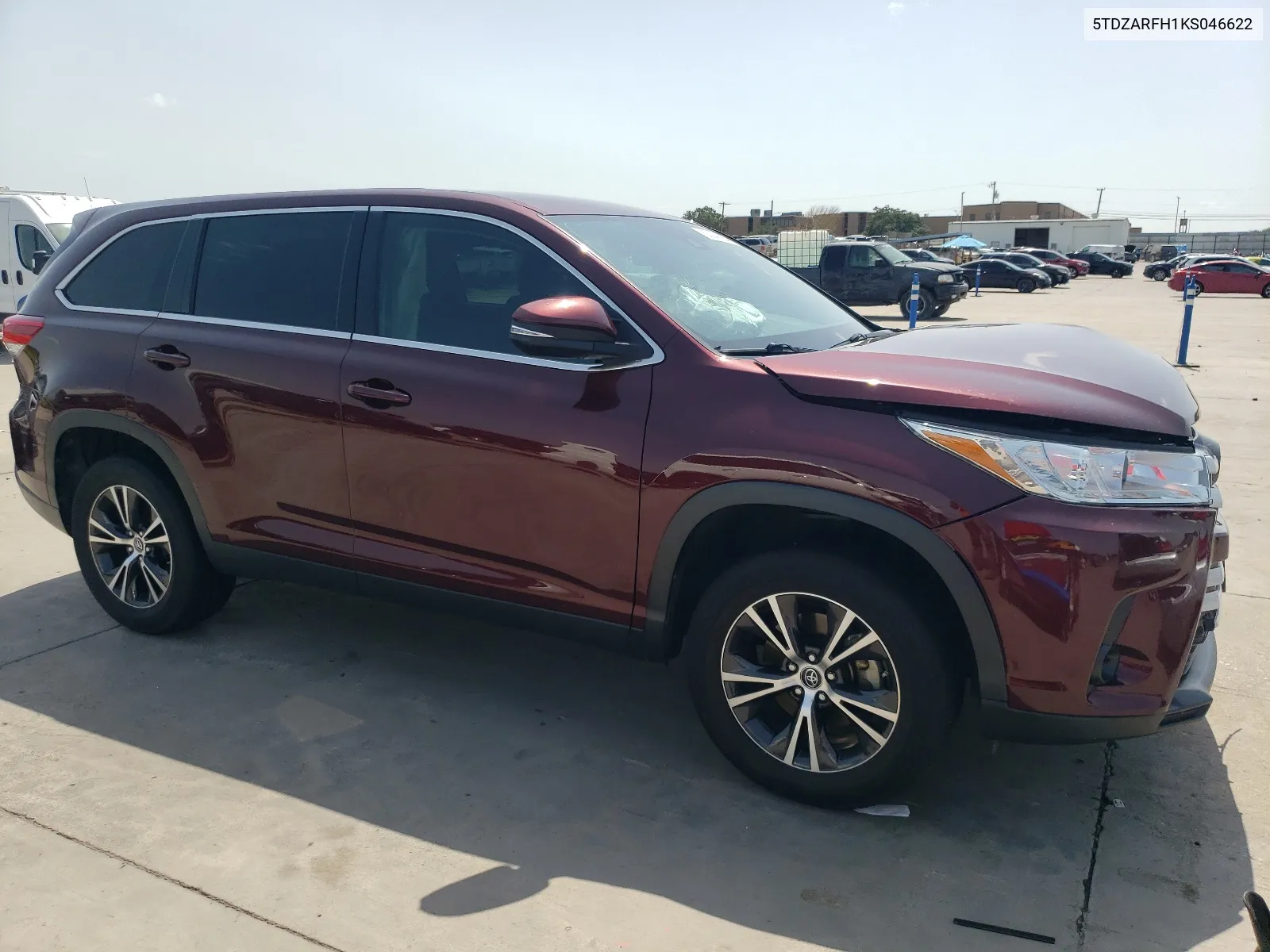 2019 Toyota Highlander Le VIN: 5TDZARFH1KS046622 Lot: 63149264