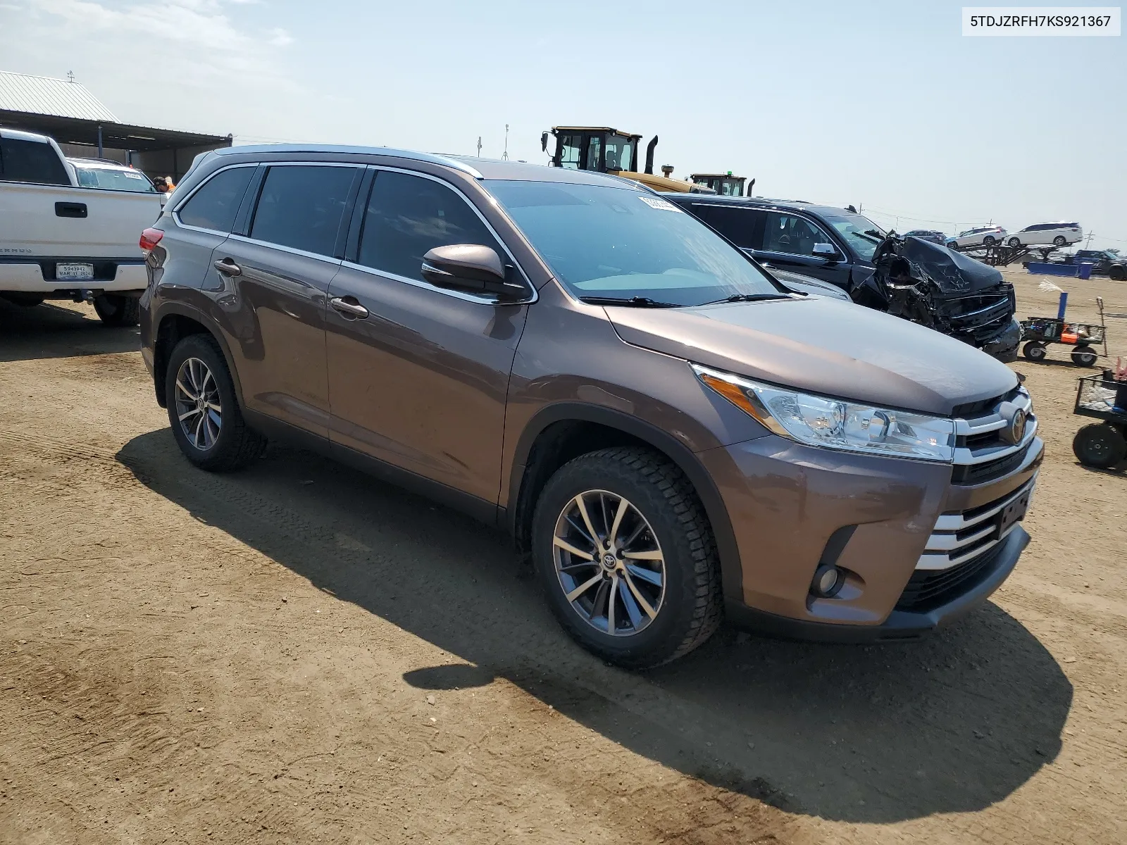 5TDJZRFH7KS921367 2019 Toyota Highlander Se