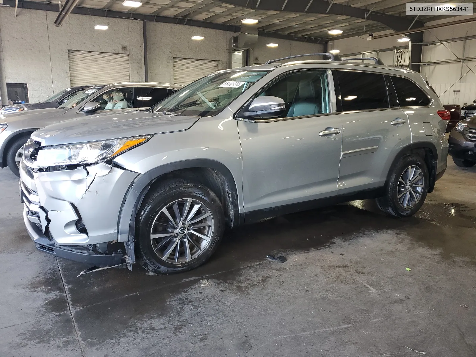 5TDJZRFHXKS563441 2019 Toyota Highlander Se