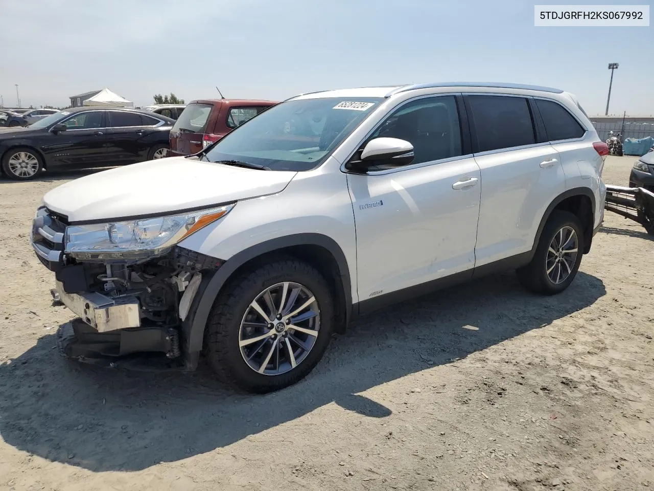 2019 Toyota Highlander Hybrid VIN: 5TDJGRFH2KS067992 Lot: 65281224