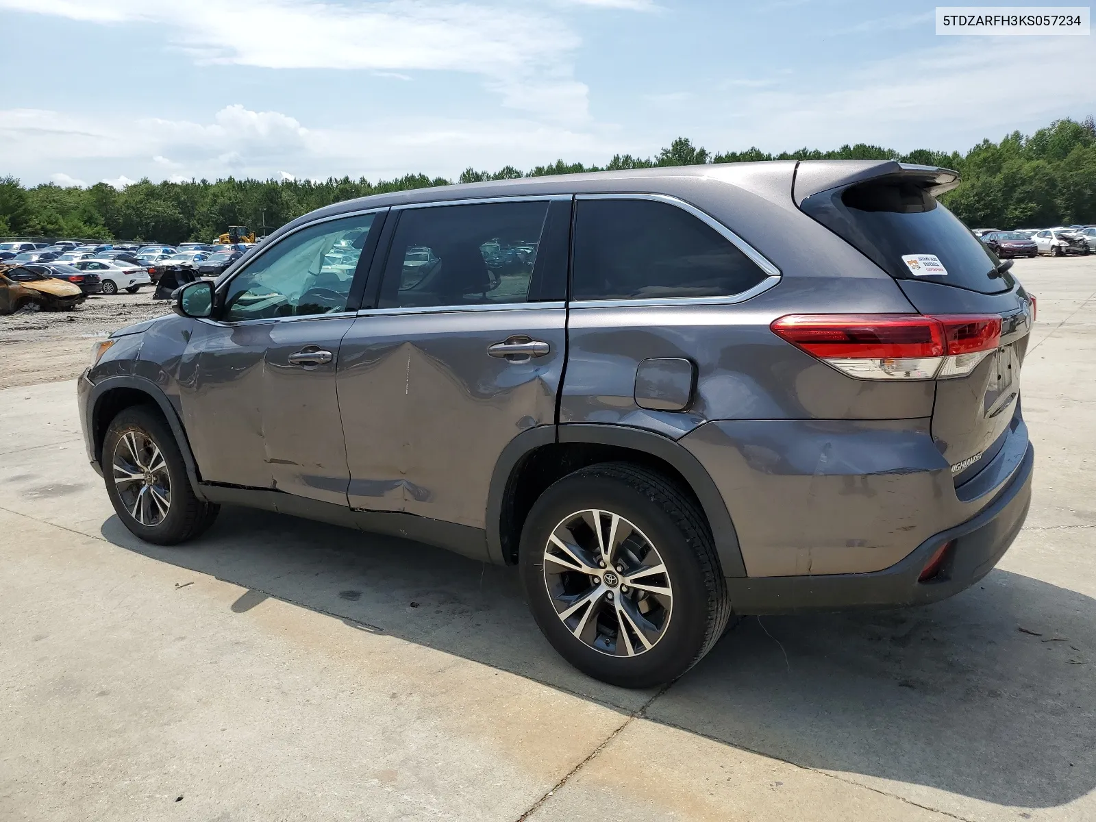 2019 Toyota Highlander Le VIN: 5TDZARFH3KS057234 Lot: 65469094