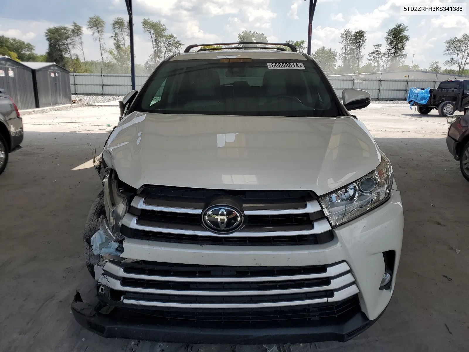 2019 Toyota Highlander Le VIN: 5TDZZRFH3KS341388 Lot: 66068814