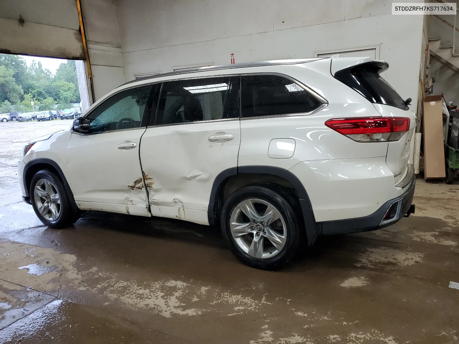 2019 Toyota Highlander Limited VIN: 5TDDZRFH7KS717634 Lot: 66079474