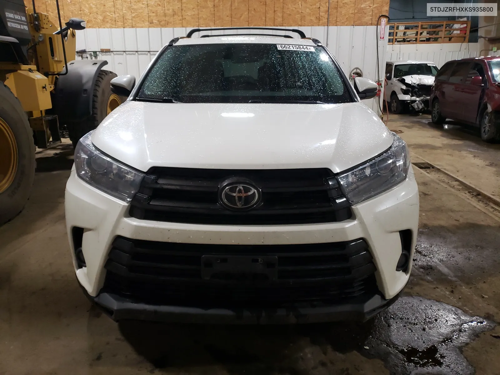 5TDJZRFHXKS935800 2019 Toyota Highlander Se