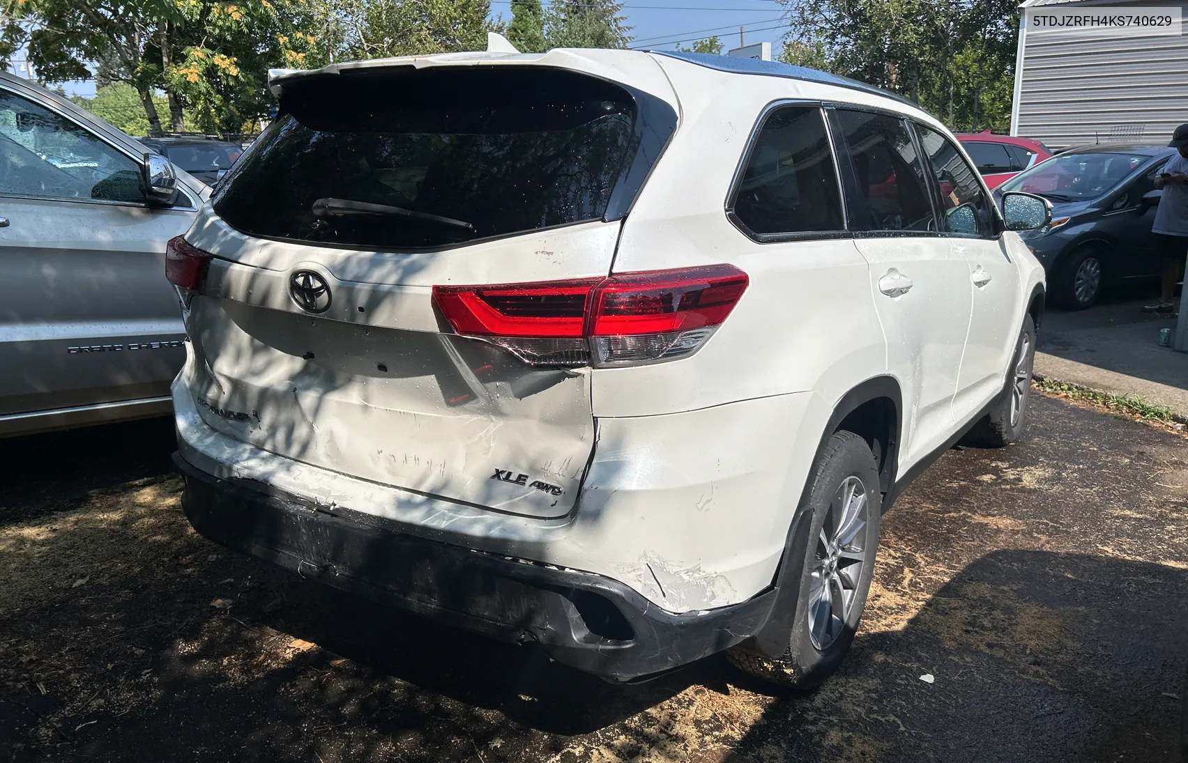 2019 Toyota Highlander Se VIN: 5TDJZRFH4KS740629 Lot: 66739864