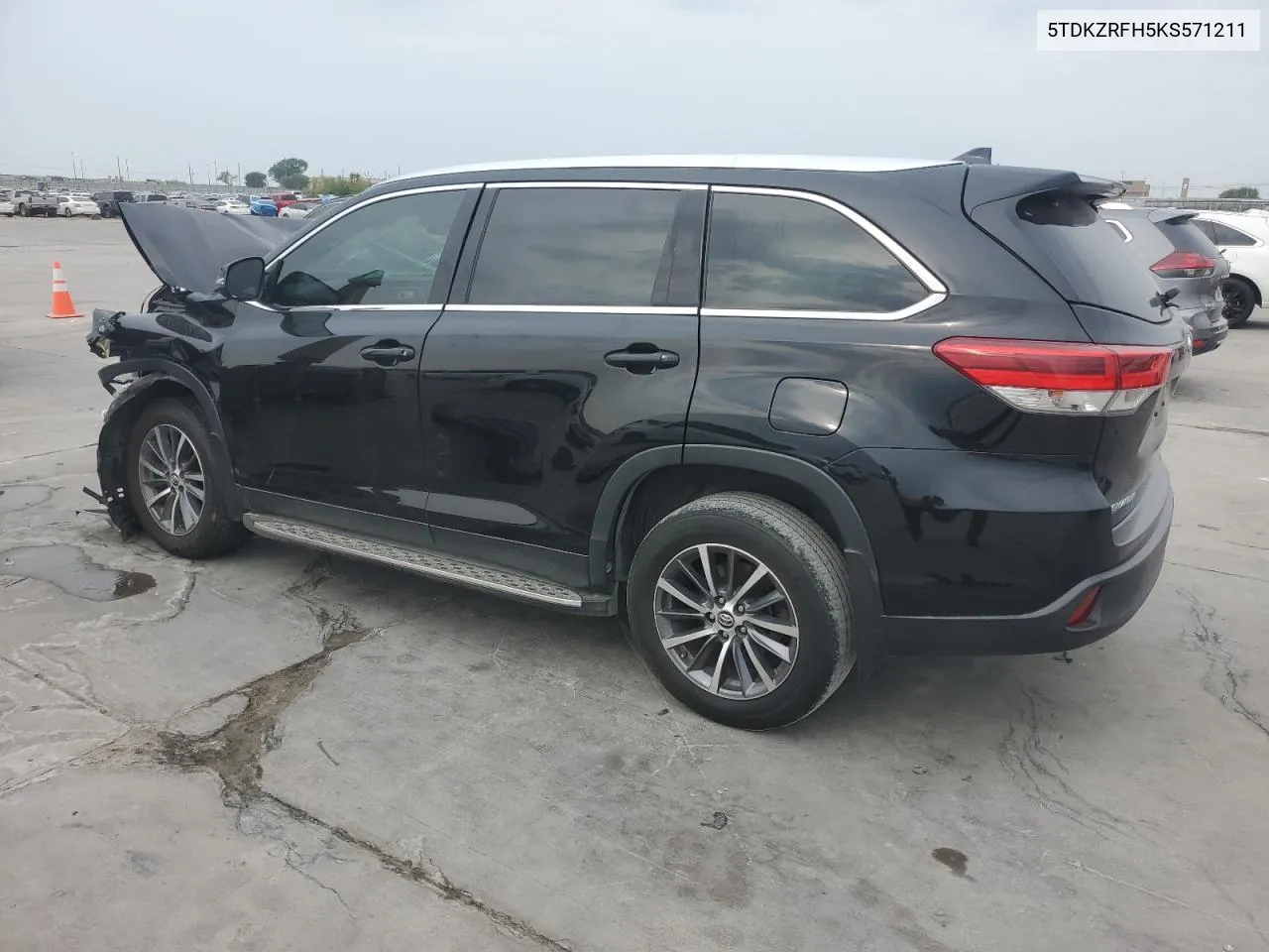 2019 Toyota Highlander Se VIN: 5TDKZRFH5KS571211 Lot: 66796714