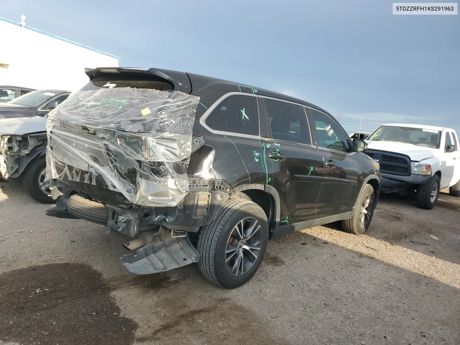 2019 Toyota Highlander Le VIN: 5TDZZRFH1KS291963 Lot: 67171724