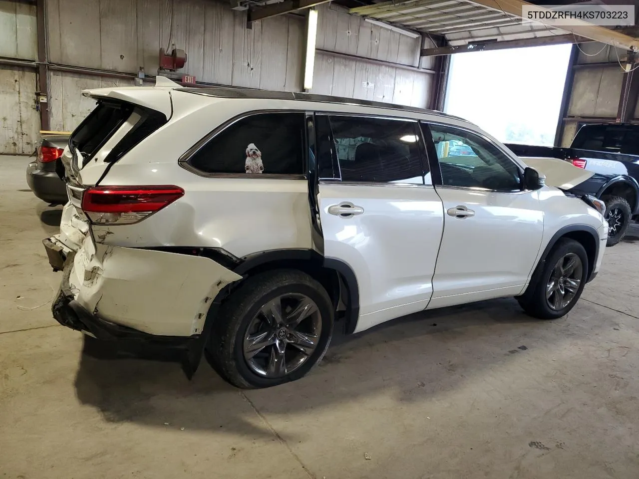 5TDDZRFH4KS703223 2019 Toyota Highlander Limited