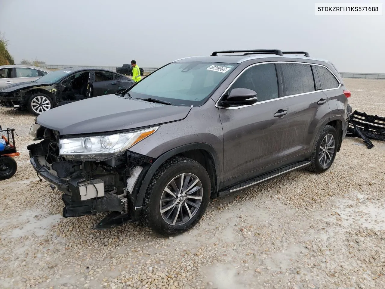 2019 Toyota Highlander Se VIN: 5TDKZRFH1KS571688 Lot: 68209994