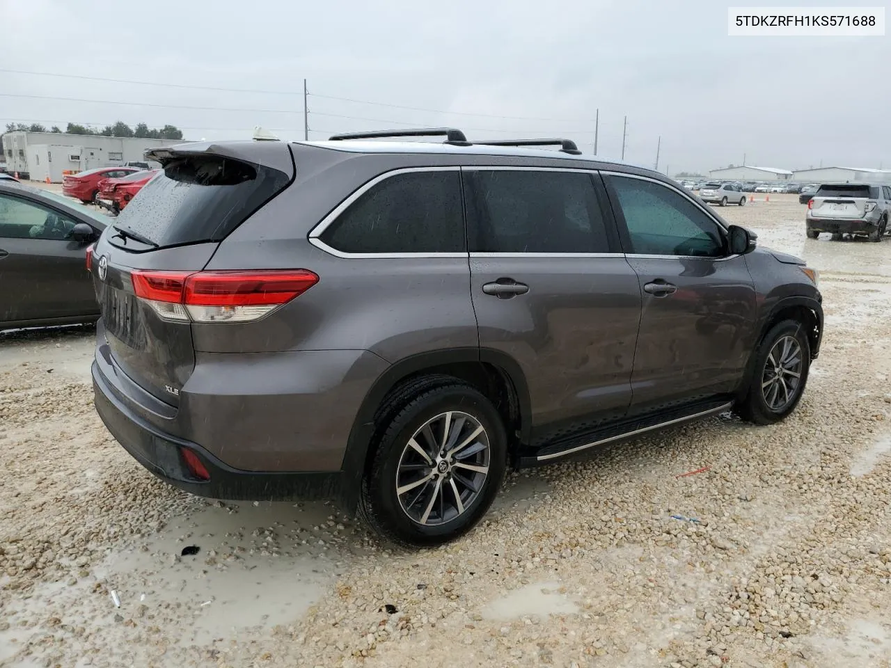 2019 Toyota Highlander Se VIN: 5TDKZRFH1KS571688 Lot: 68209994